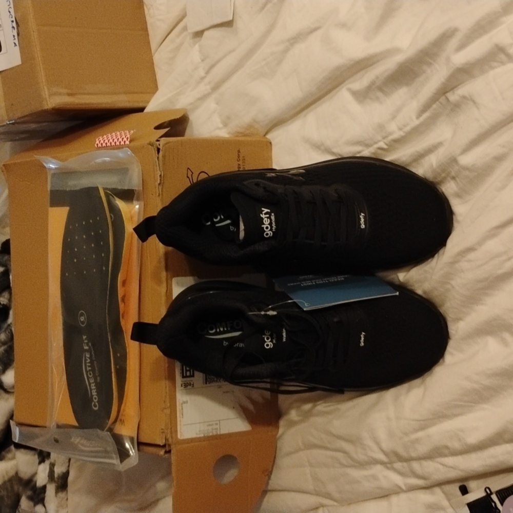 Ladies shoes